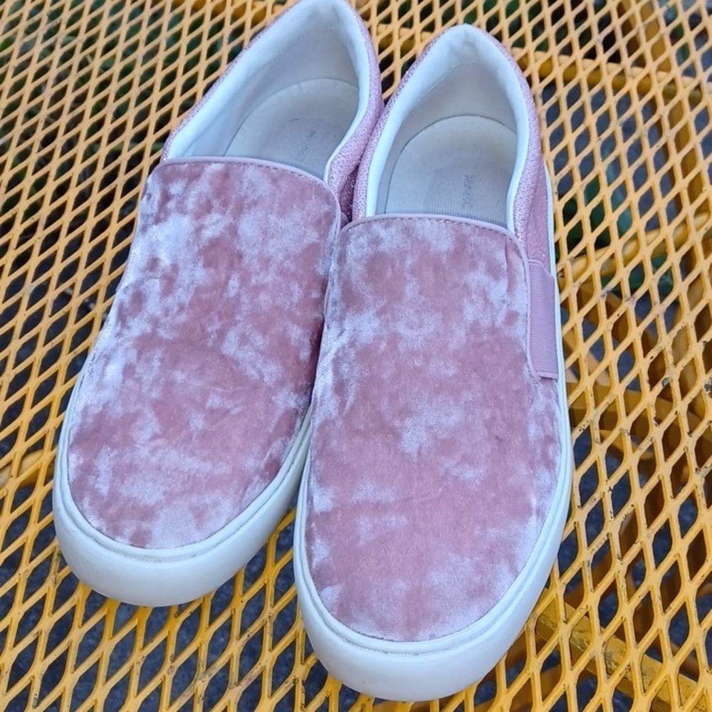 Marc Fisher pink velvet glitter back slip on shoes, 9.5